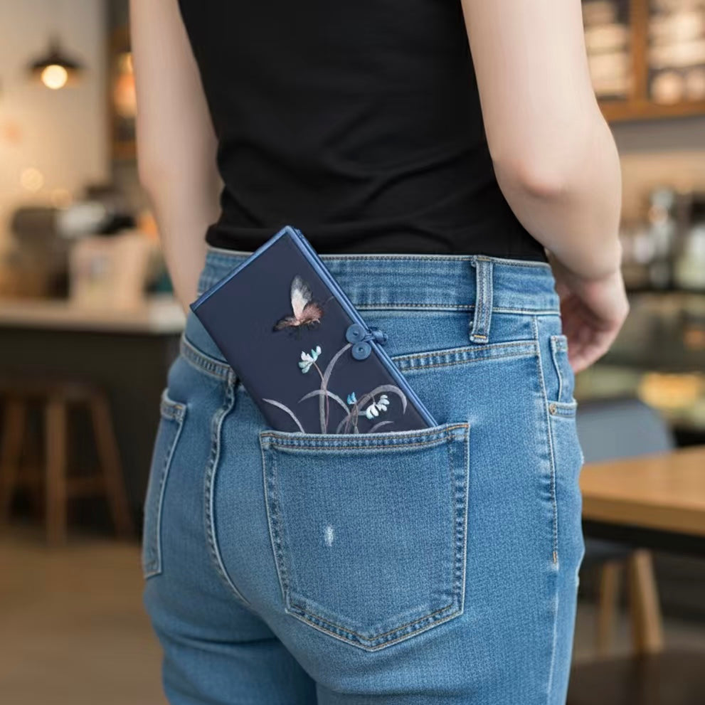 Hand-Embroidered Suzhou Clutch | Silk, Floral, Wedding